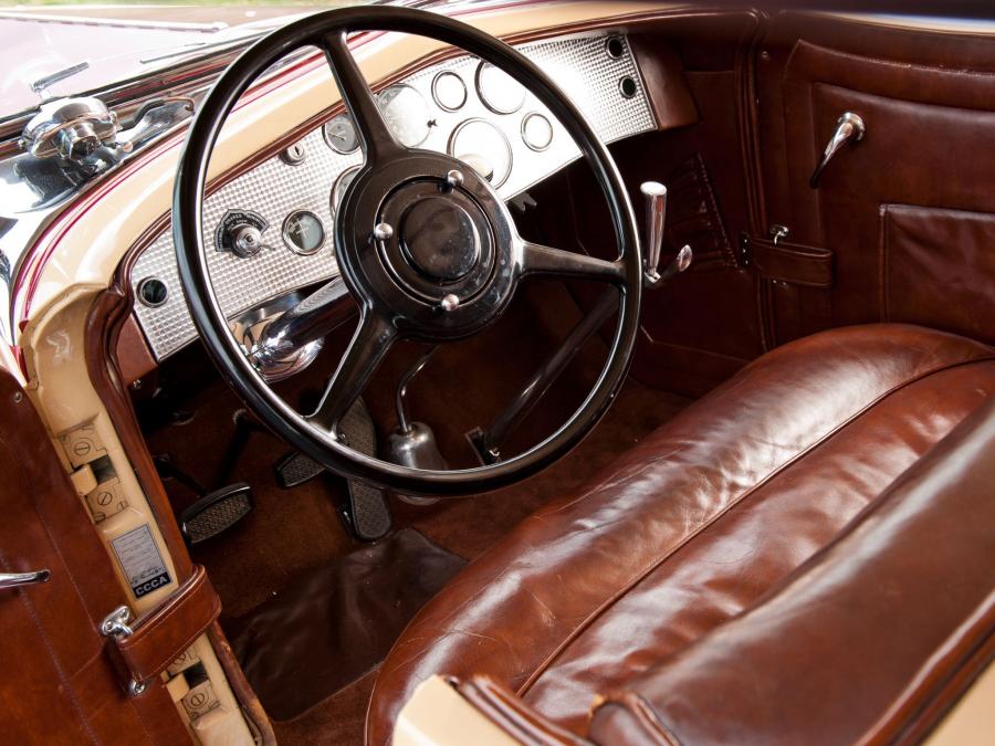  Duesenberg J299/2318 Phaeton by LeBaron 1930 года  (фото 3 из 8)